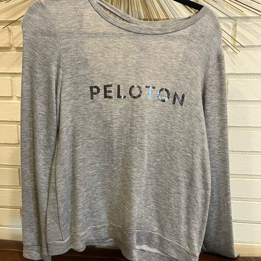🚴‍♀️Peloton Sweatshirt Crew with velvet cut back